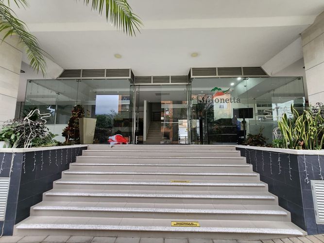 Apartamento de 2 alcobas en venta en Cabecera Del Llano, Bucaramanga, 68 m² · foto 2 de 20