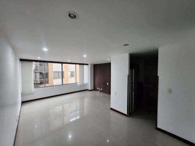 Apartamento de 2 alcobas en venta en Cabecera Del Llano, Bucaramanga, 68 m² · foto 4 de 20