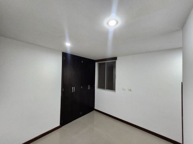 Apartamento de 2 alcobas en venta en Cabecera Del Llano, Bucaramanga, 68 m² · foto 11 de 20