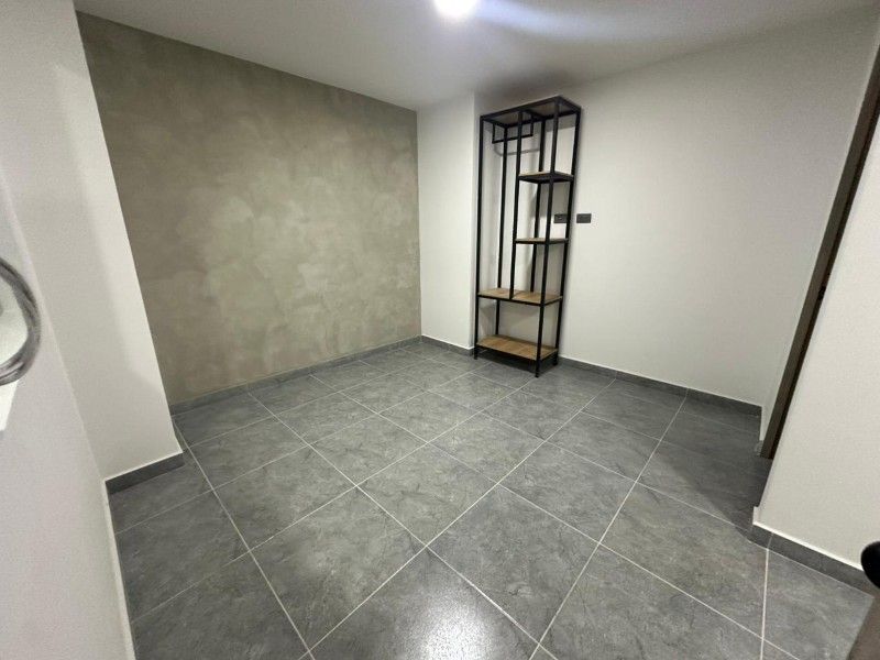 1BR Apartment in Alcala (15 m²) - 2