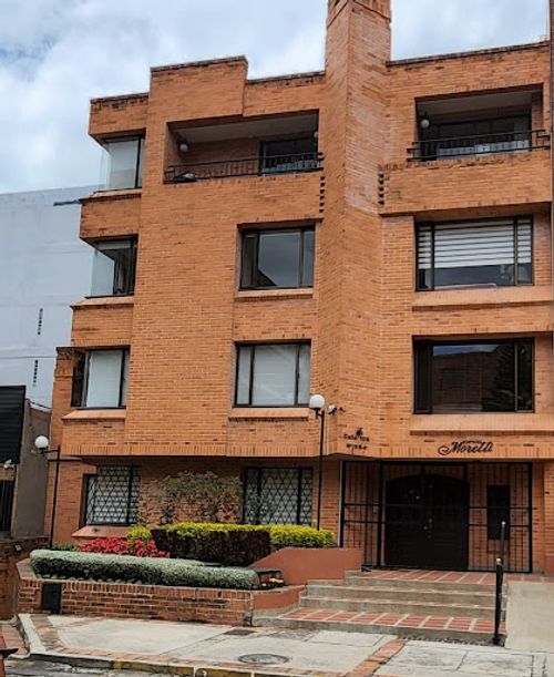Apartamento de 3 alcobas en venta en San Patricio, Bogotá, 127 m² · foto 8 de 8