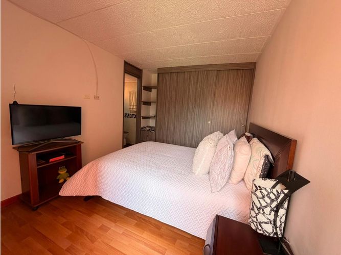 Apartamento de 3 alcobas en venta en Echavarria, Madrid, 67 m² · foto 14 de 14