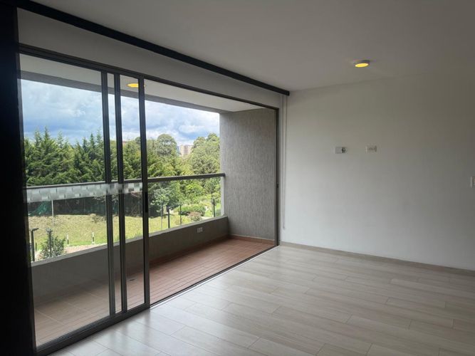 Apartamento de 2 alcobas en venta en Llano Grande, Rionegro, 63 m² · foto 3 de 21