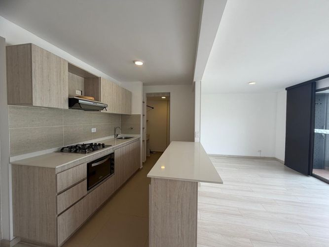 Apartamento de 2 alcobas en venta en Llano Grande, Rionegro, 63 m² · foto 5 de 21