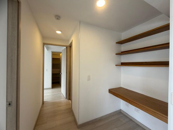 Apartamento de 2 alcobas en venta en Llano Grande, Rionegro, 63 m² · foto 8 de 21