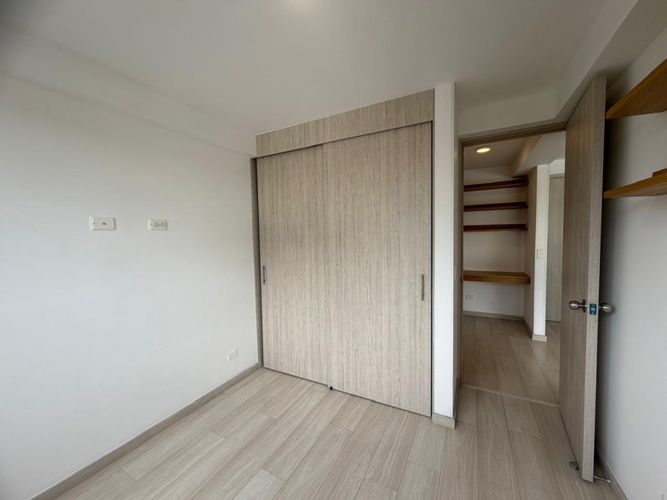 Apartamento de 2 alcobas en venta en Llano Grande, Rionegro, 63 m² · foto 10 de 21