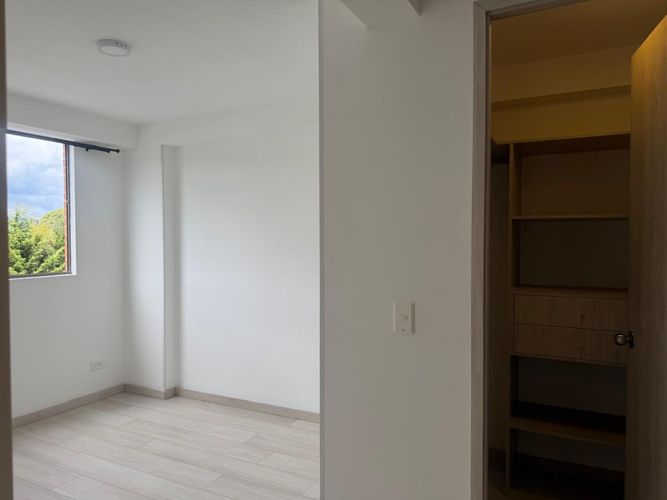 Apartamento de 2 alcobas en venta en Llano Grande, Rionegro, 63 m² · foto 15 de 21