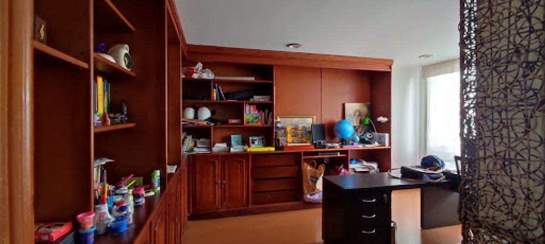 Apartamento de 3 alcobas en venta en Santa Paula, Bogotá, 210 m² · foto 5 de 18