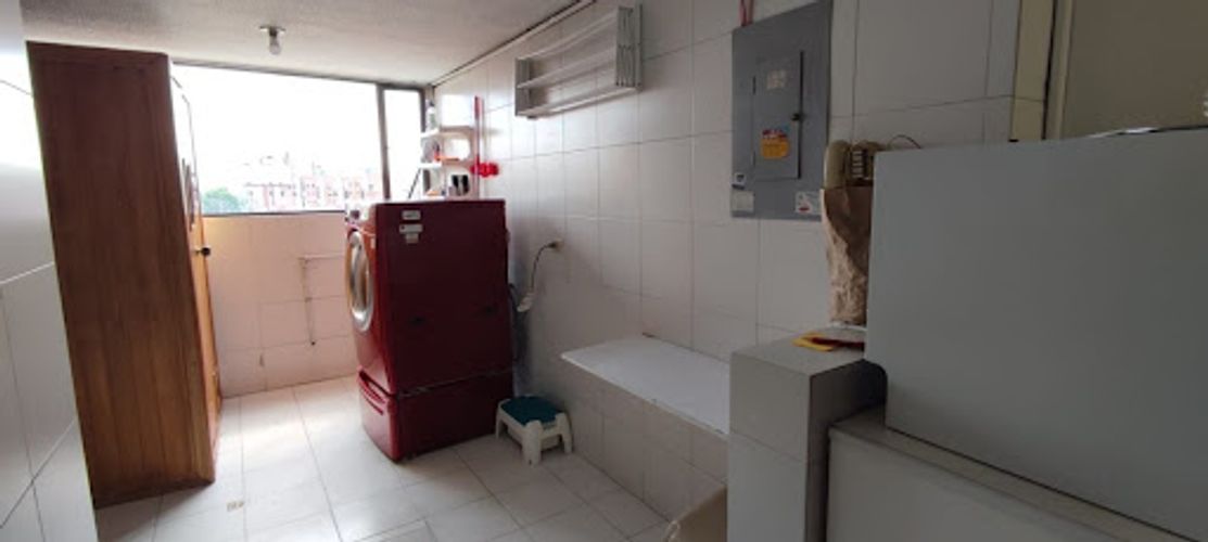 Apartamento de 3 alcobas en venta en Santa Paula, Bogotá, 210 m² · foto 12 de 18