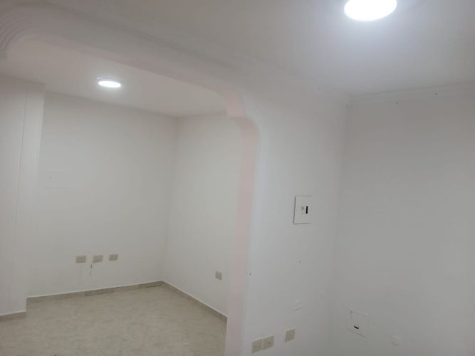 Local en venta en Granada, Bucaramanga, 13 m² · foto 10 de 16