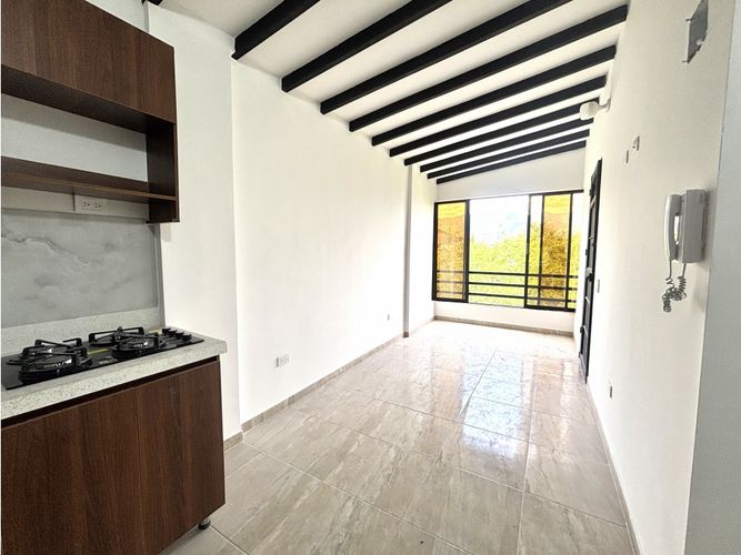 Apartamento de 3 alcobas en venta en Aeroparque Juan Pablo Ii, Medellín, 66 m² · foto 2 de 18