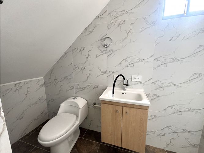 Apartamento de 3 alcobas en venta en Aeroparque Juan Pablo Ii, Medellín, 66 m² · foto 6 de 18