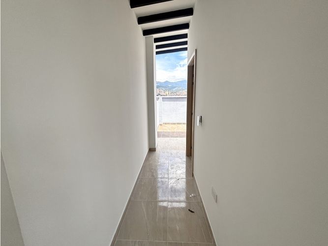 Apartamento de 3 alcobas en venta en Aeroparque Juan Pablo Ii, Medellín, 66 m² · foto 14 de 18