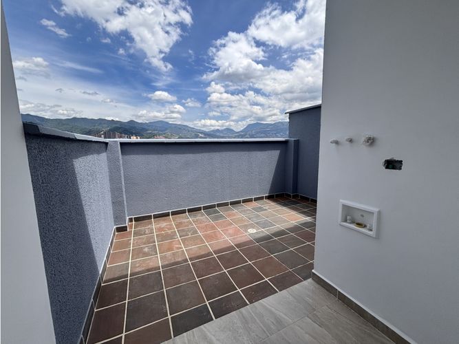 Apartamento de 3 alcobas en venta en Aeroparque Juan Pablo Ii, Medellín, 66 m² · foto 16 de 18