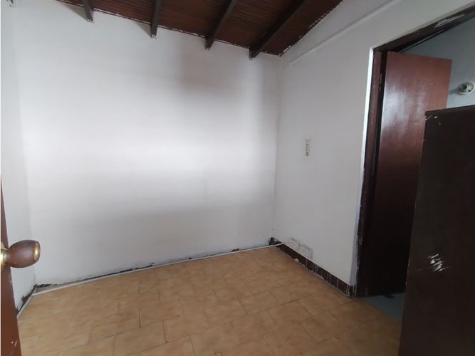Casa de 4 alcobas en venta en Prado, Medellín, 198 m² · foto 10 de 18