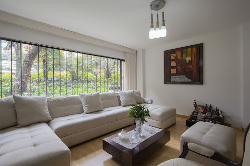 Apartamento en venta en El Nogal, Bogotá · foto 2 de 18