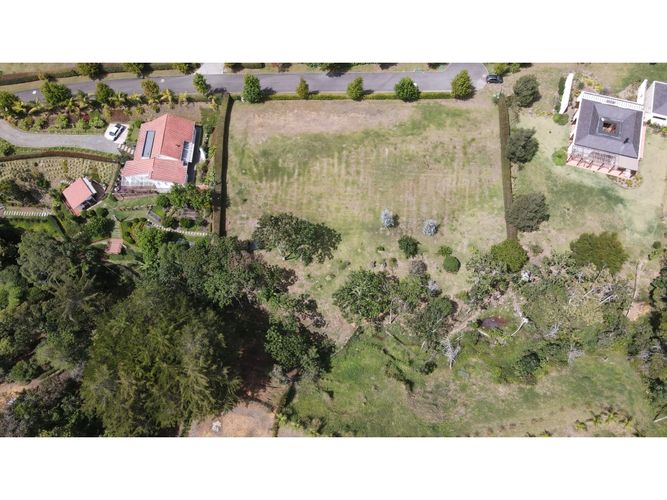Lote en venta en Guamito, La Ceja, 2536 m² · foto 5 de 20