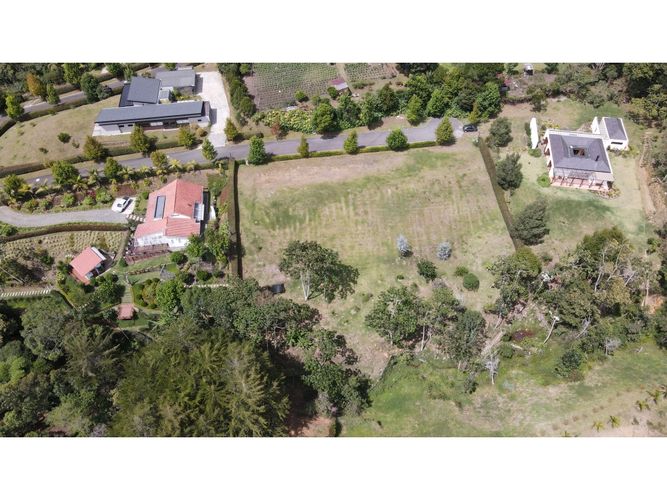 Lote en venta en Guamito, La Ceja, 2536 m² · foto 10 de 20