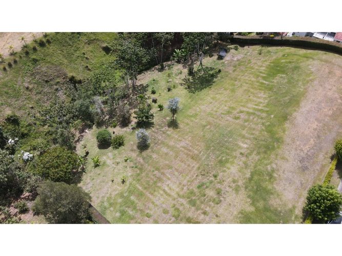 Lote en venta en Guamito, La Ceja, 2536 m² · foto 13 de 20