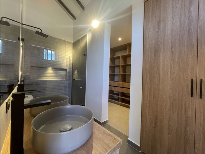 Casa de 3 alcobas en venta en La Ceja, 174 m² · foto 7 de 12