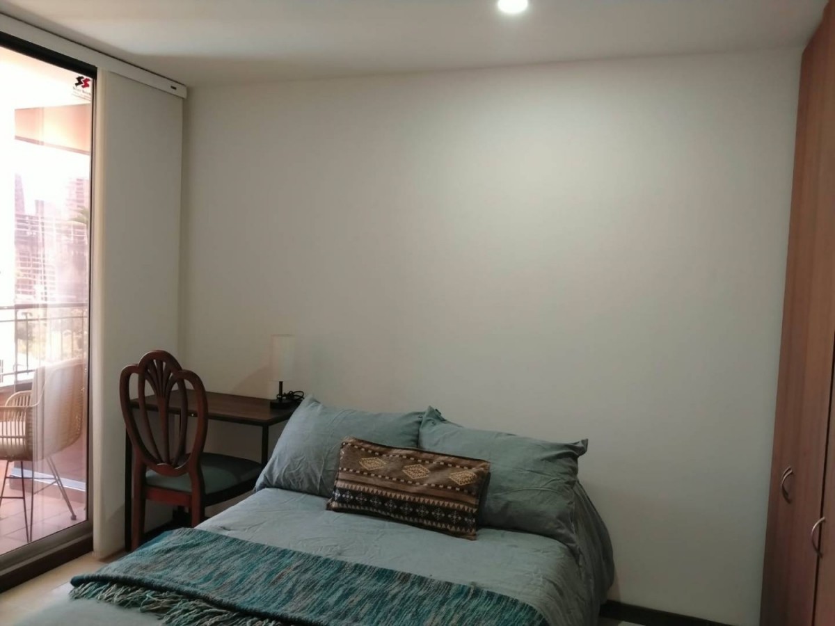 Apartamento en arriendo en Castropol, Medellín · foto 20 de 24