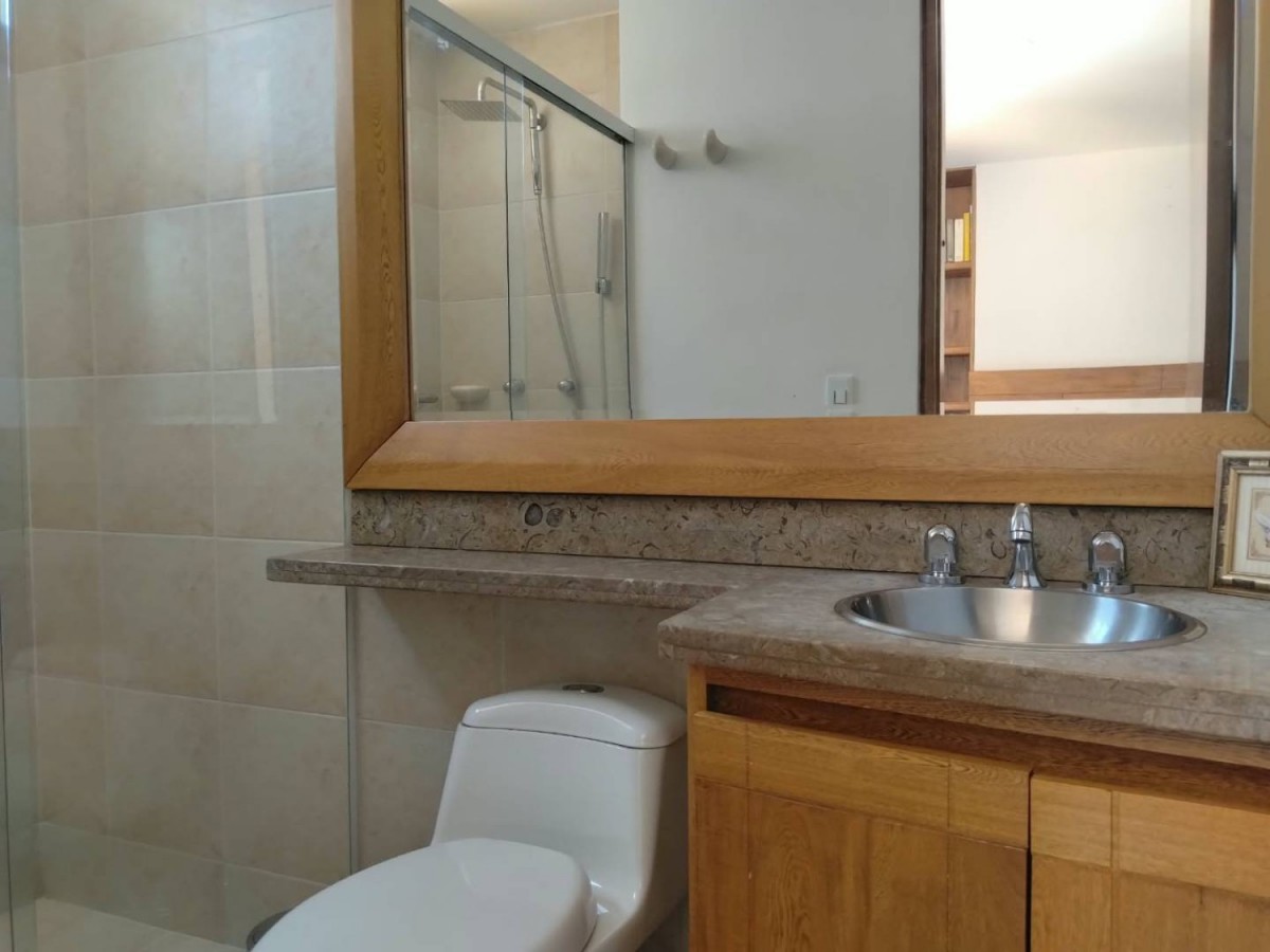Apartamento en arriendo en Castropol, Medellín · foto 23 de 24
