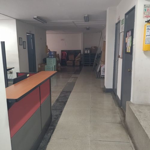 Oficina en venta en La Candelaria, Medellín, 349 m² · foto 3 de 18