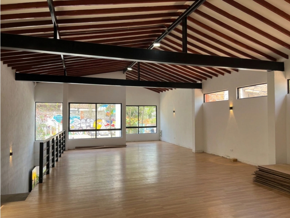 Local en Arriendo en El Poblado, Medellín