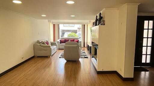 Casa en venta en Cedritos, Bogotá · foto 2 de 22