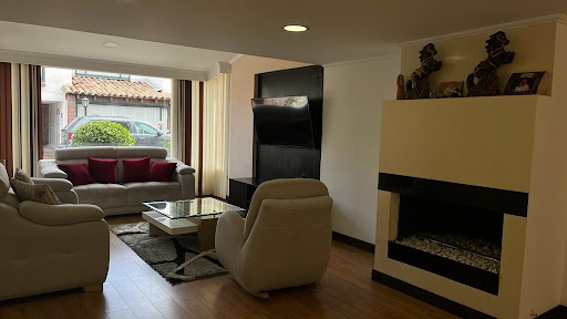 Casa en venta en Cedritos, Bogotá · foto 6 de 22