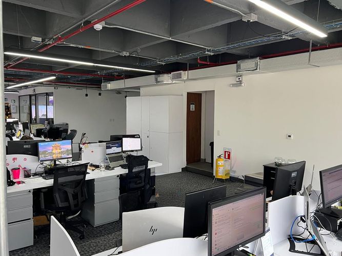 Oficina en arriendo en El Poblado, Medellín, 220 m² · foto 15 de 20