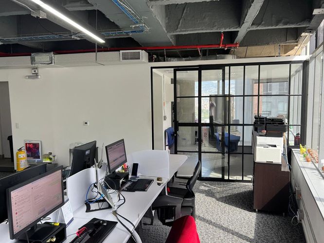 Oficina en arriendo en El Poblado, Medellín, 220 m² · foto 9 de 20