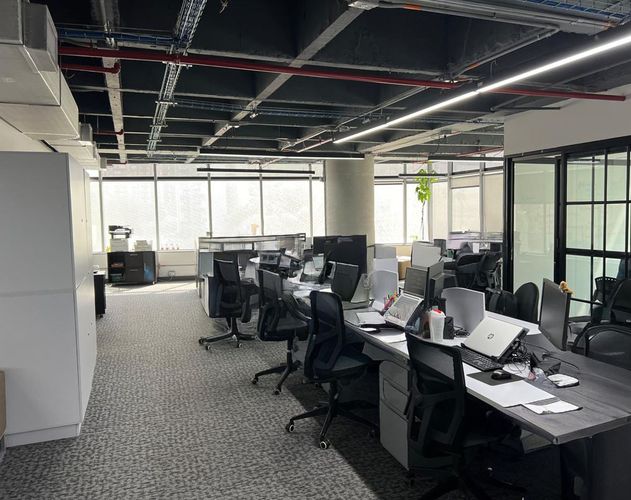 Oficina en arriendo en El Poblado, Medellín, 220 m² · foto 8 de 20