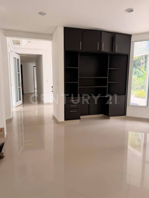Casa de 3 alcobas en venta en Pompeya, Villavicencio, 250 m² · foto 3 de 22