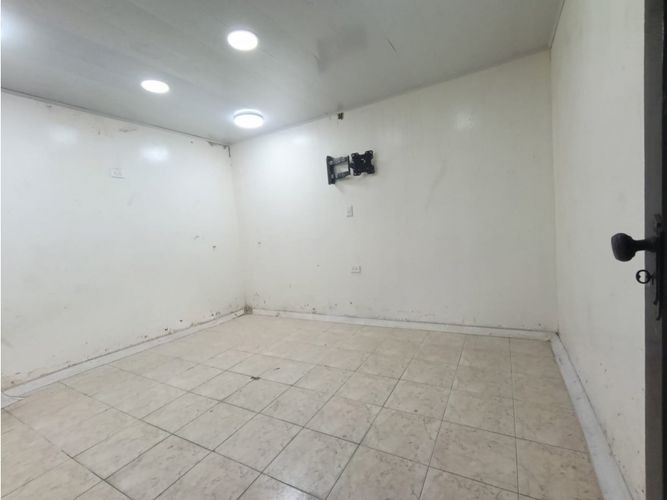Casa de 5 alcobas en venta en 12 De Octubre, Bogotá, 177 m² · foto 8 de 13