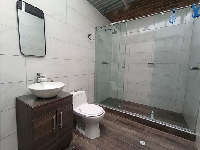 Casa de 5 alcobas en venta en 12 De Octubre, Bogotá, 177 m² · foto 11 de 13