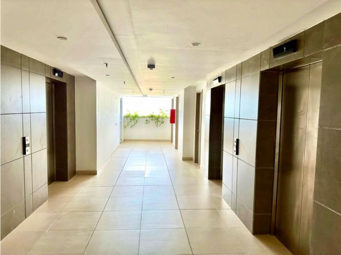 Apartaestudio en venta en Crespo, Cartagena, 42 m² · foto 7 de 14