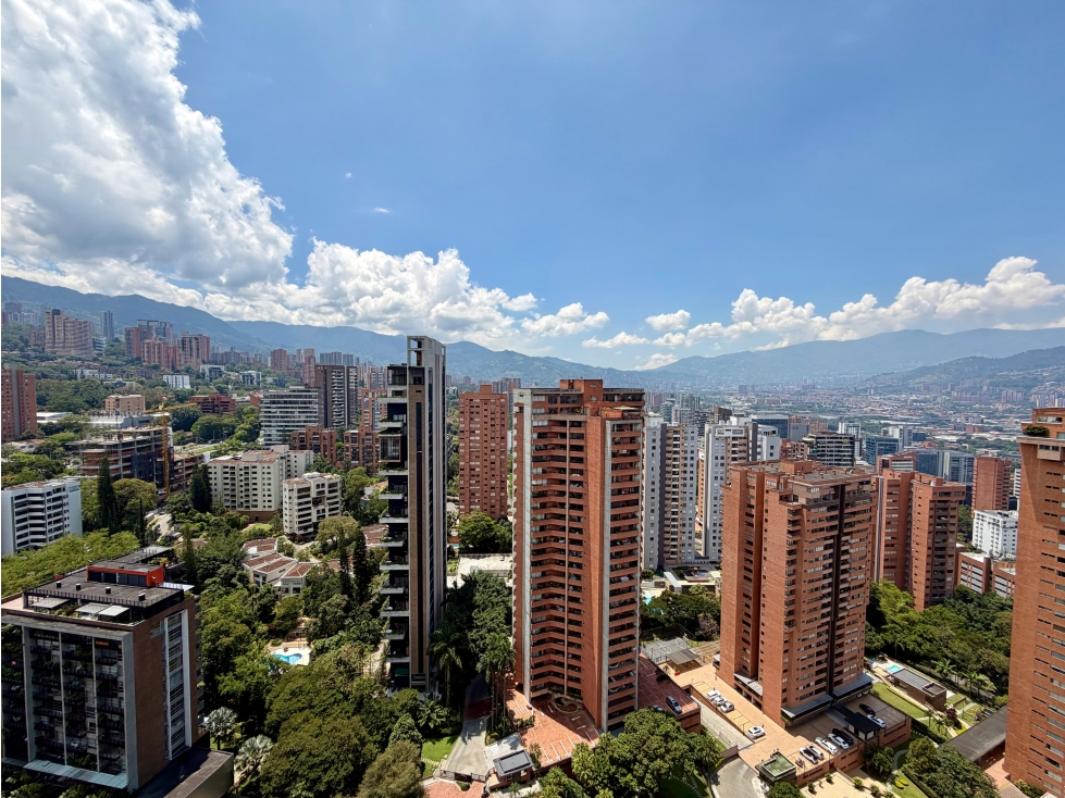 Apartamento en arriendo en El Poblado, Medellín · foto 11 de 18