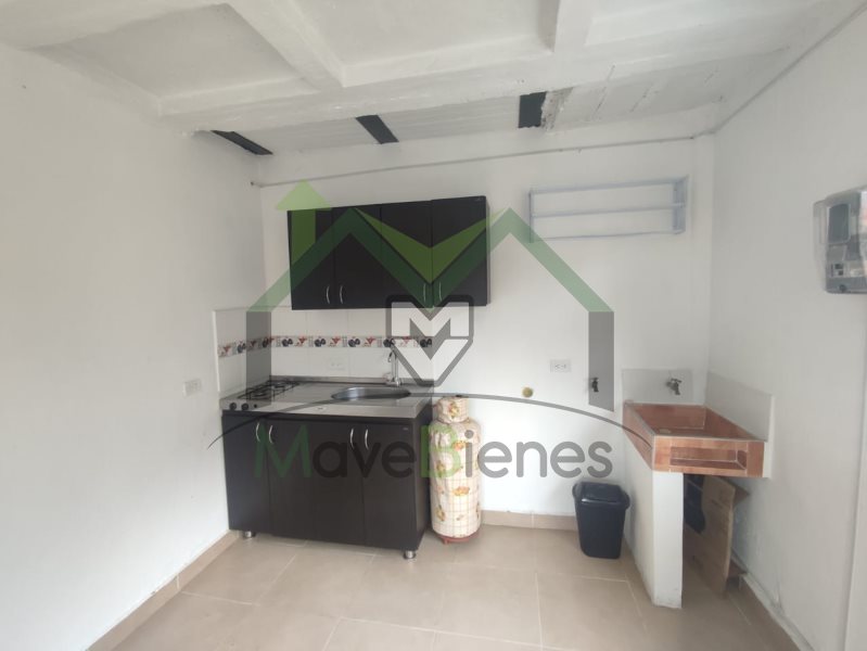 Studio for rent in Loma de la Doctora, Sabaneta
