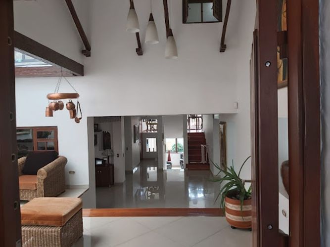 Casa de 3 alcobas en venta en Cerros De Niza, Bogotá, 240 m² · foto 5 de 24