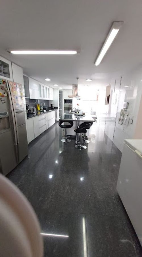 Casa de 3 alcobas en venta en Cerros De Niza, Bogotá, 240 m² · foto 20 de 24