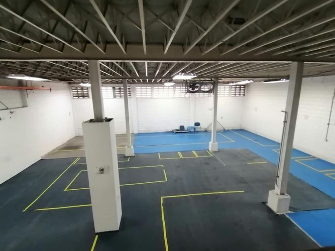 Bodega en arriendo en Cordialidad, Barranquilla, 600 m² · foto 5 de 24