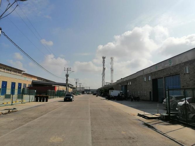 Bodega en arriendo en Cordialidad, Barranquilla, 600 m² · foto 23 de 24