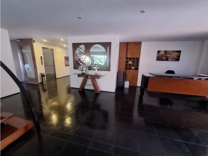 Apartaestudio en venta en Bosque De Pinos, Bogotá, 320 m² · foto 3 de 22