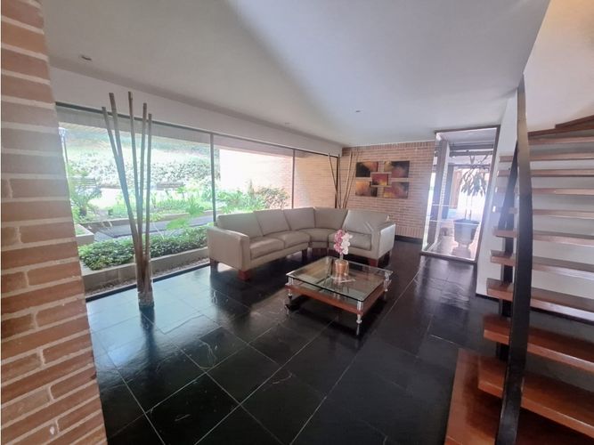 Apartaestudio en venta en Bosque De Pinos, Bogotá, 320 m² · foto 4 de 22