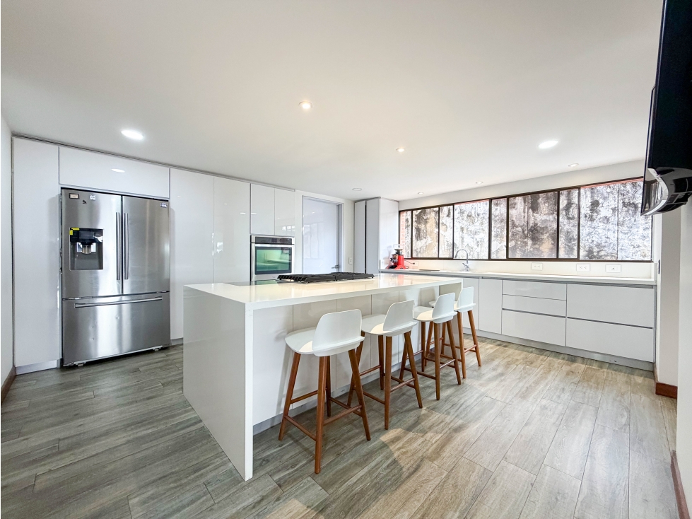 Apartamento en venta en El Refugio, Bogotá · foto 11 de 23