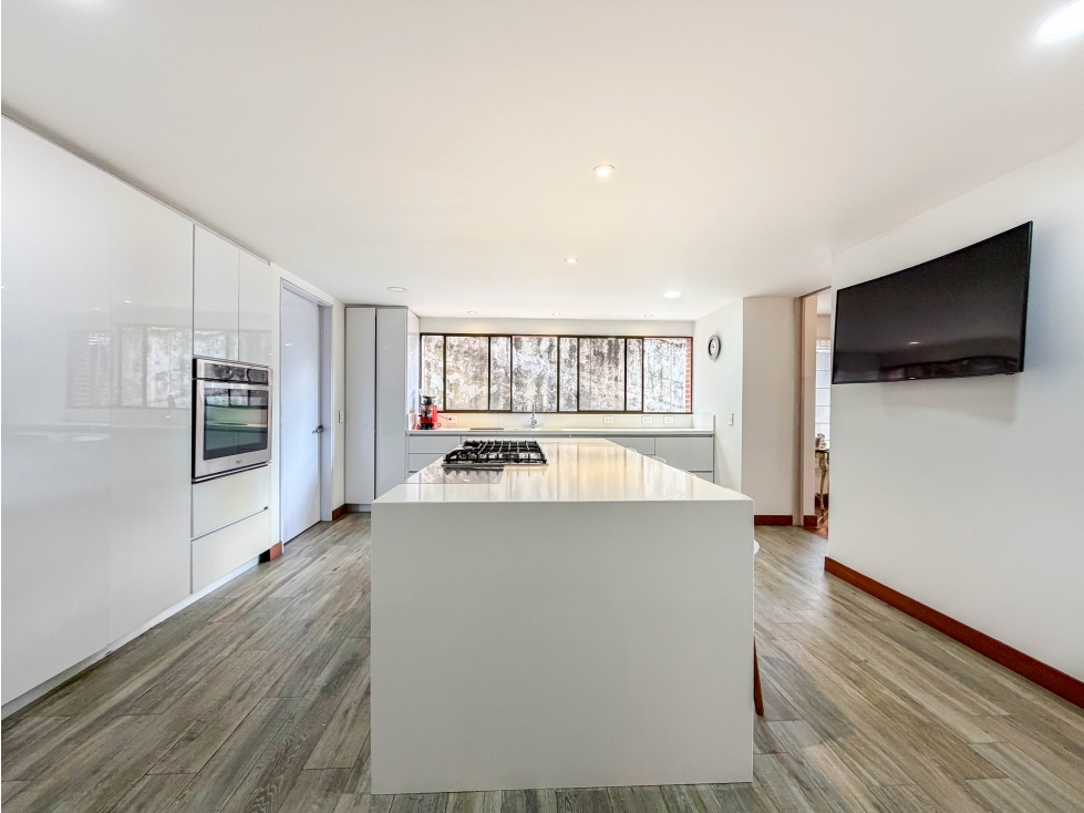 Apartamento en venta en El Refugio, Bogotá · foto 12 de 23