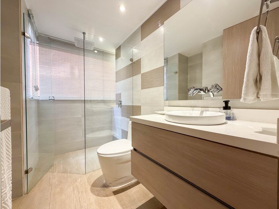 Apartamento en venta en El Refugio, Bogotá · foto 17 de 23