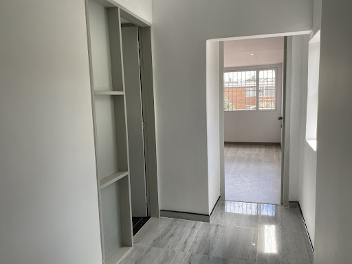 Casa en venta en Cedritos, Bogotá · foto 3 de 10