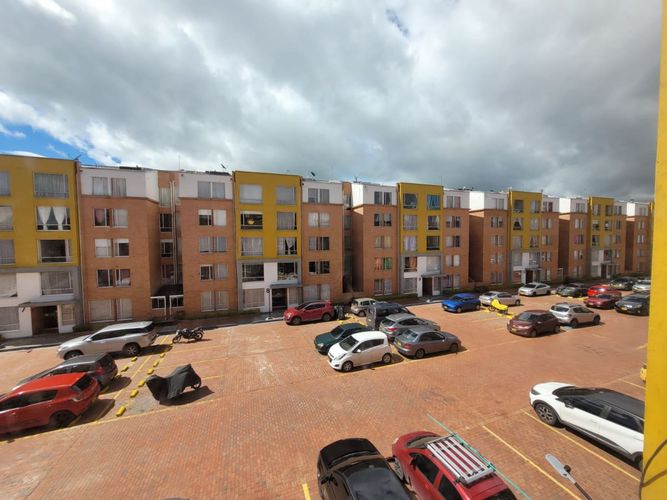 Apartamento de 2 alcobas en venta en Villa Hermosa, Bogotá, 50 m² · foto 5 de 15